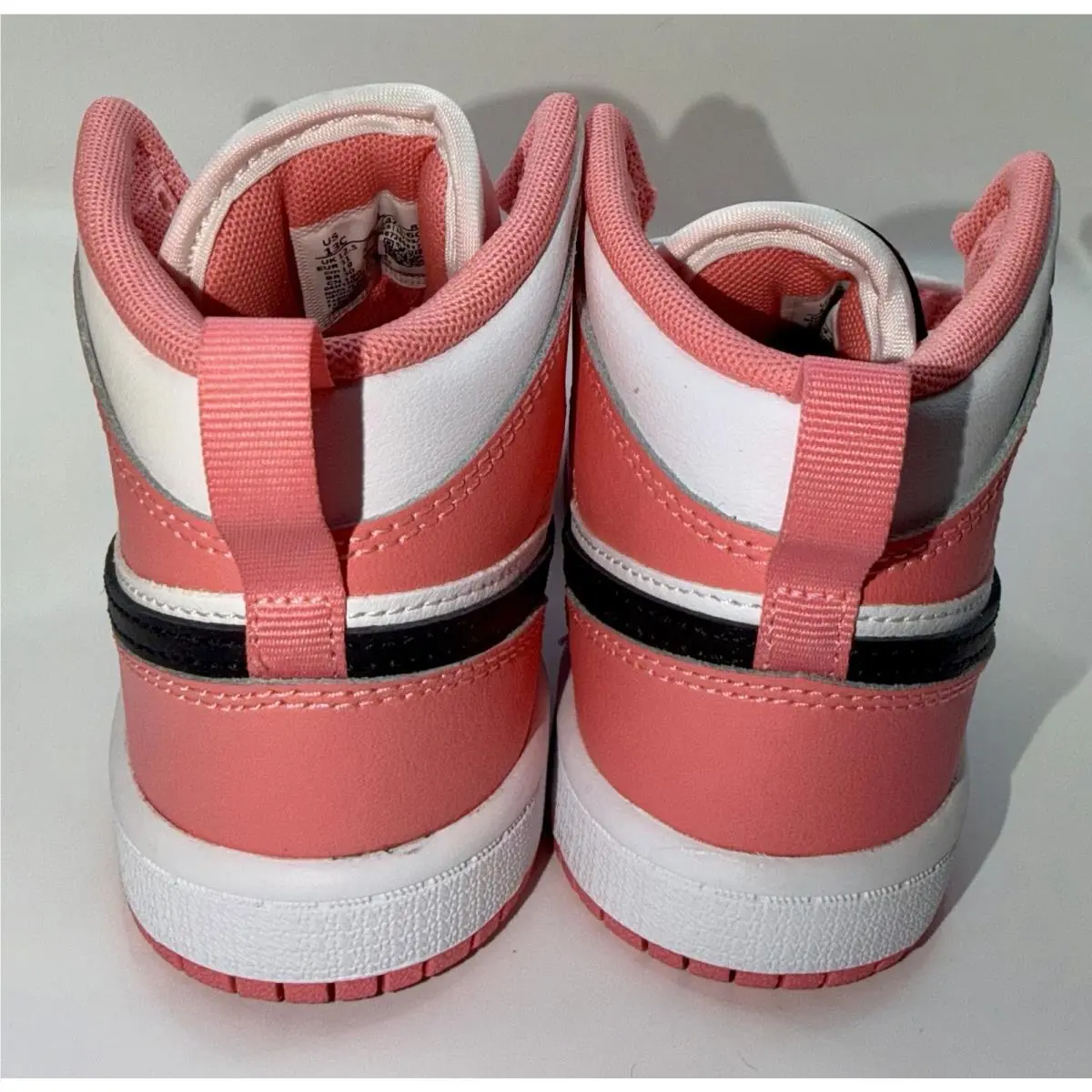 Nike shoes - Air Jordan 1 Mid - Air Mid - Pink 1