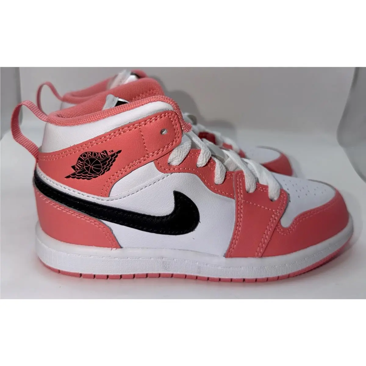 Nike shoes - Air Jordan 1 Mid - Air Mid - Pink 2