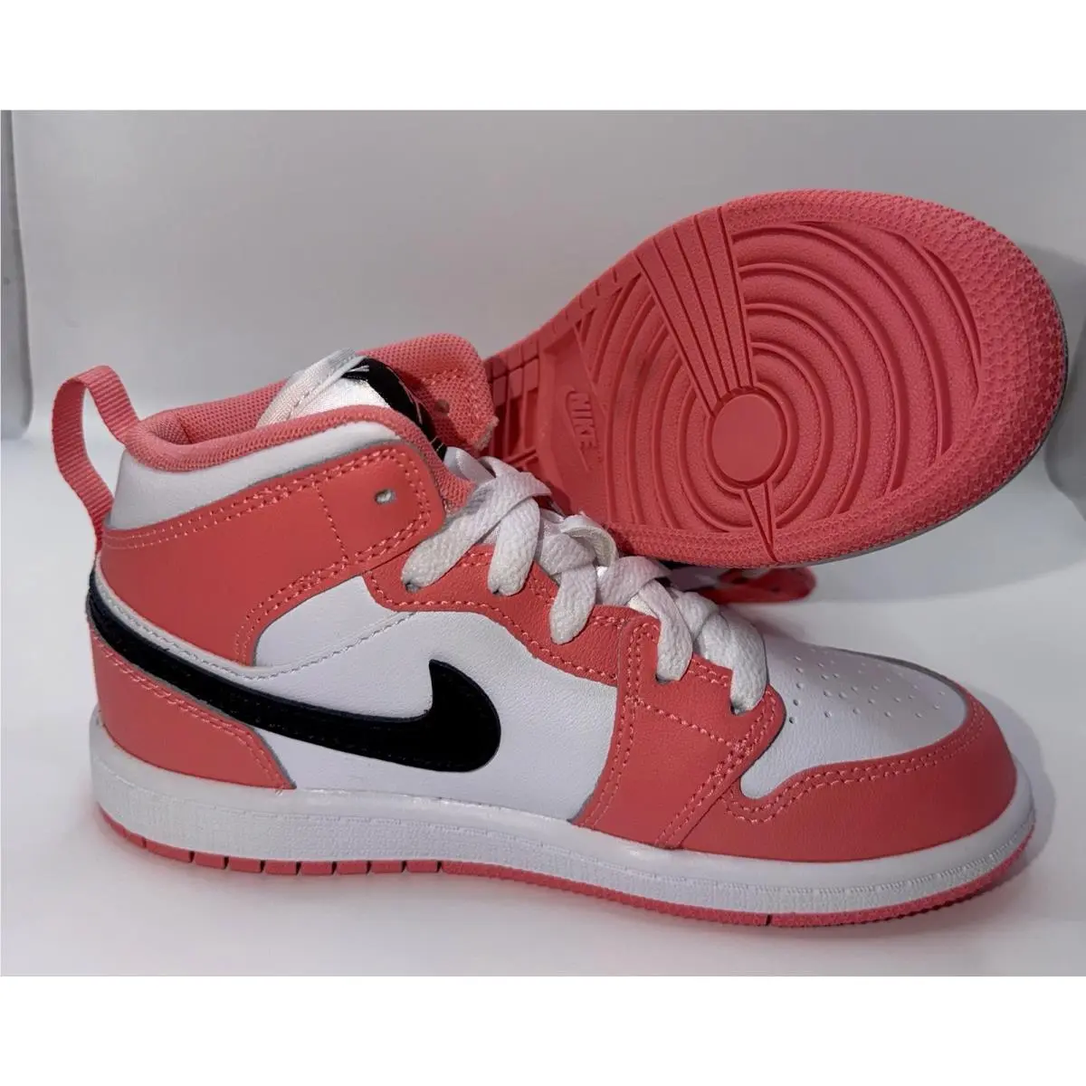 Nike shoes - Air Jordan 1 Mid - Air Mid - Pink 5