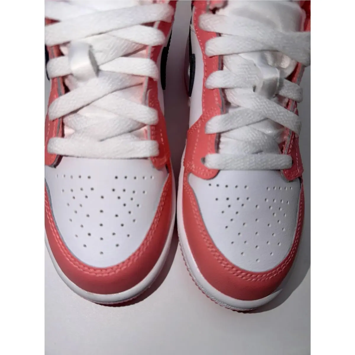 Nike shoes - Air Jordan 1 Mid - Air Mid - Pink 7