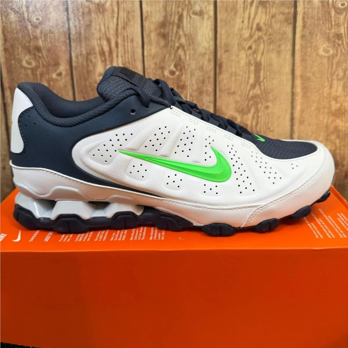 Nike shoes - Nike Reax 8 NSW SL - White 0