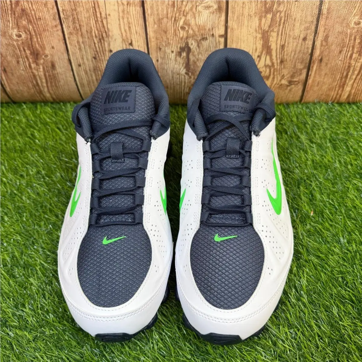 Nike shoes - Nike Reax 8 NSW SL - White 2