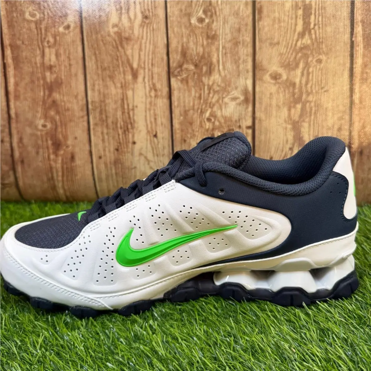Nike shoes - Nike Reax 8 NSW SL - White 3
