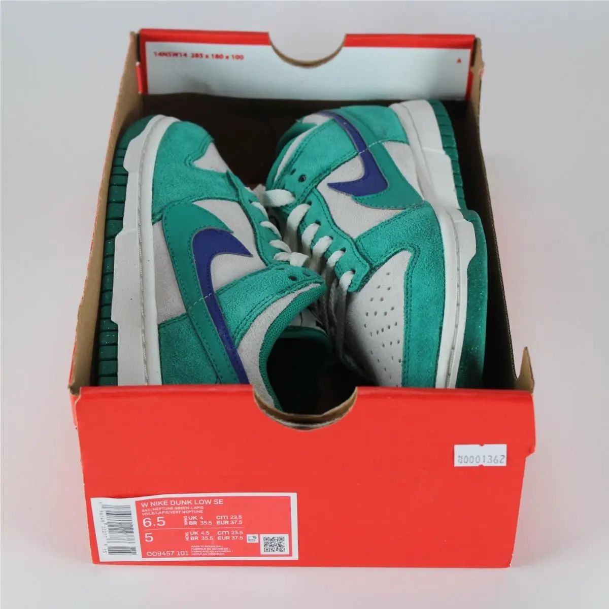Nike shoes - Nike Dunk Low - Dunk Low - DO9457-101 - Green 0