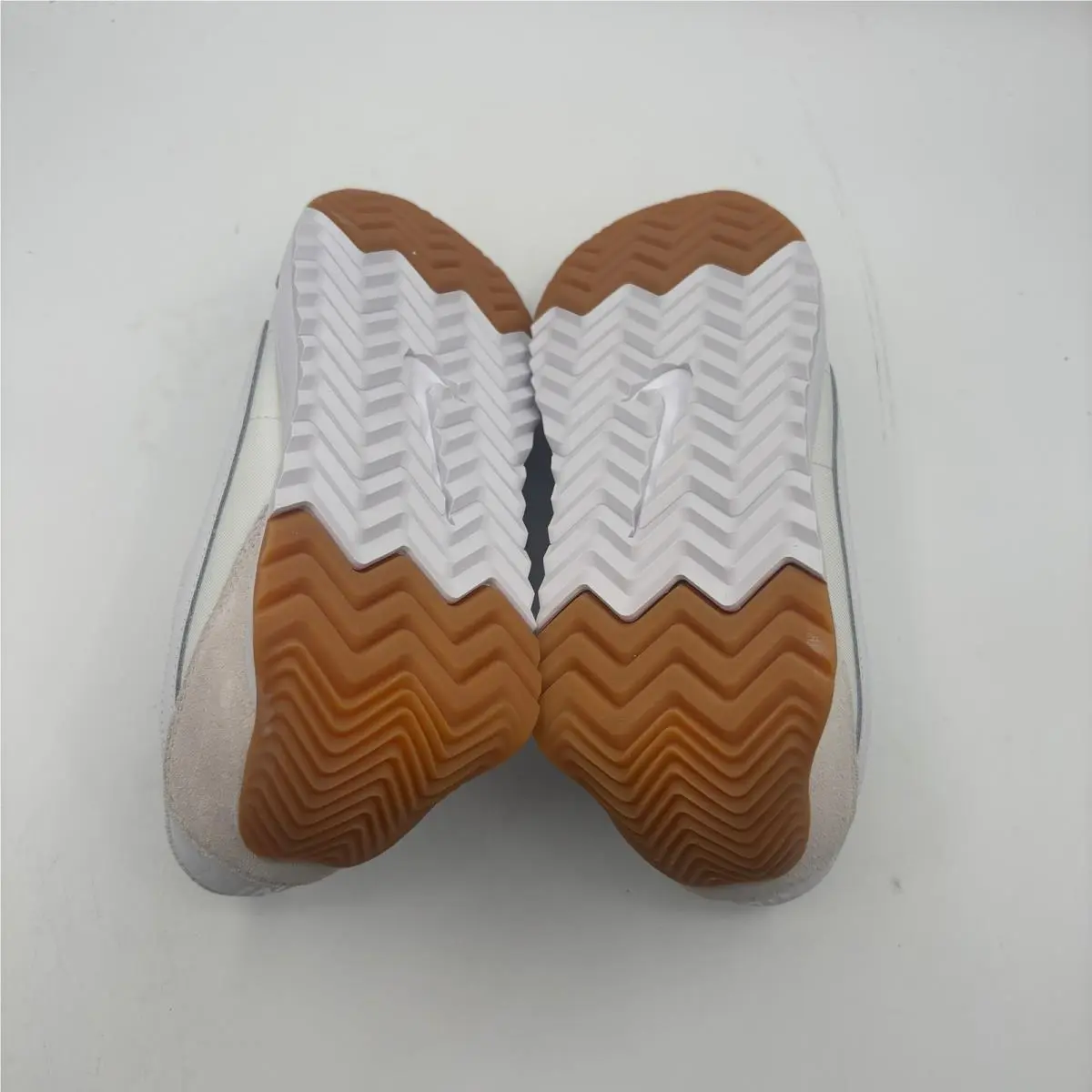 Nike shoes - Nike Pacific - Pacific - White 4