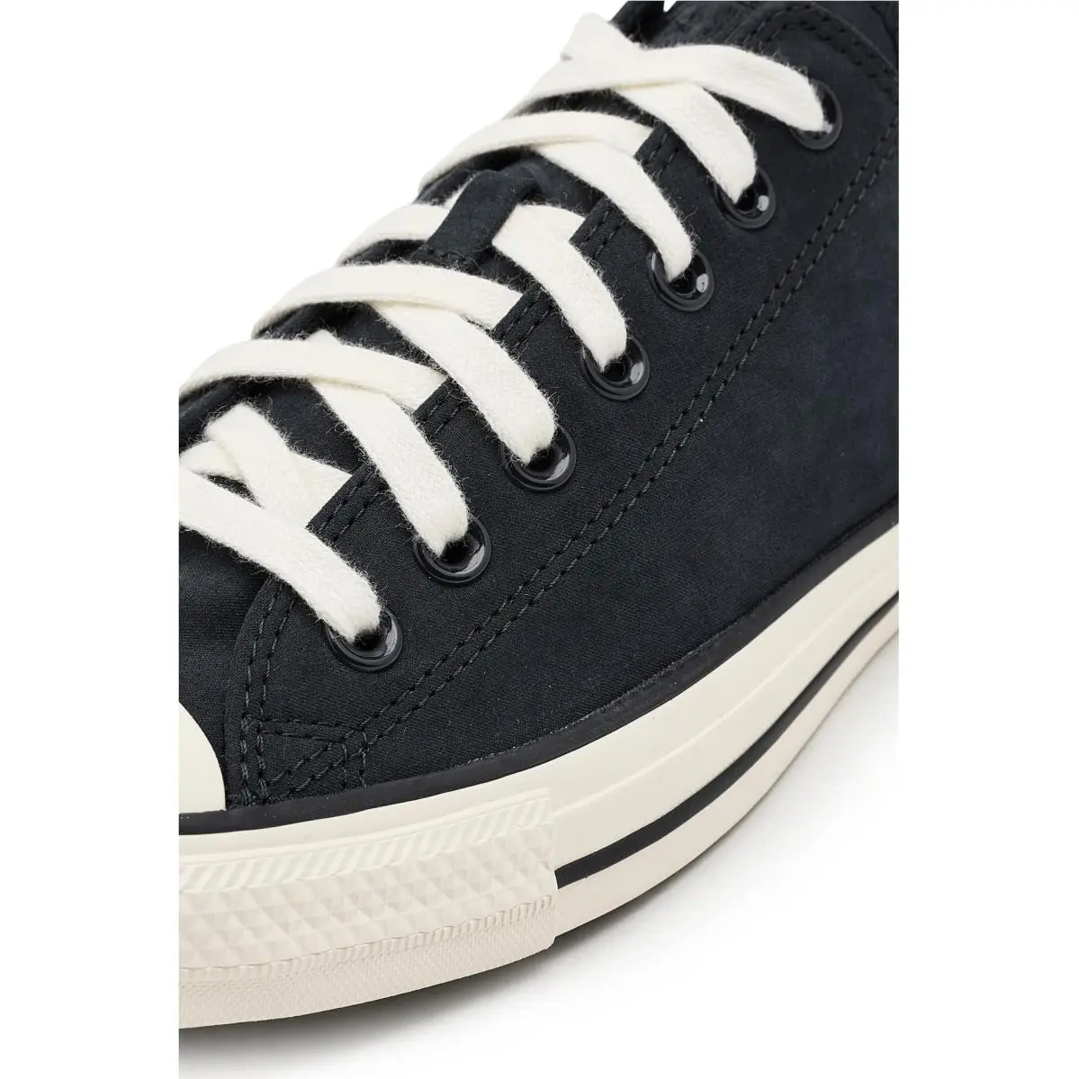 Converse shoes - Black/White/Decade Pink 4