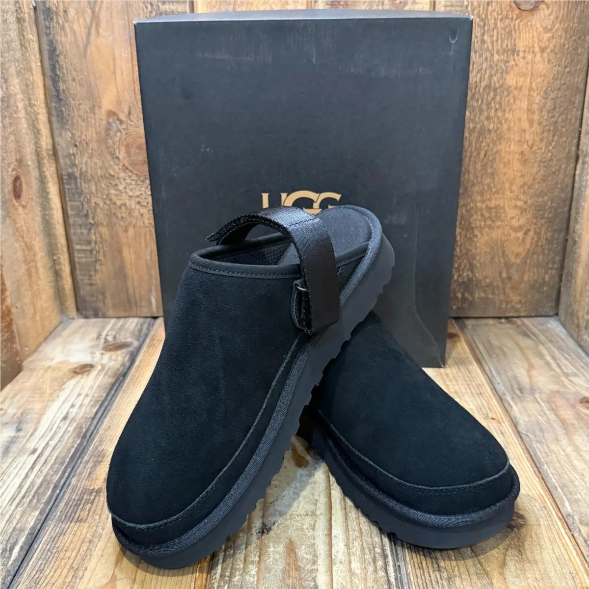 UGG shoes - Goldencoast - Goldencoast - 1166915 - Black (UPC: 197634795546) 0
