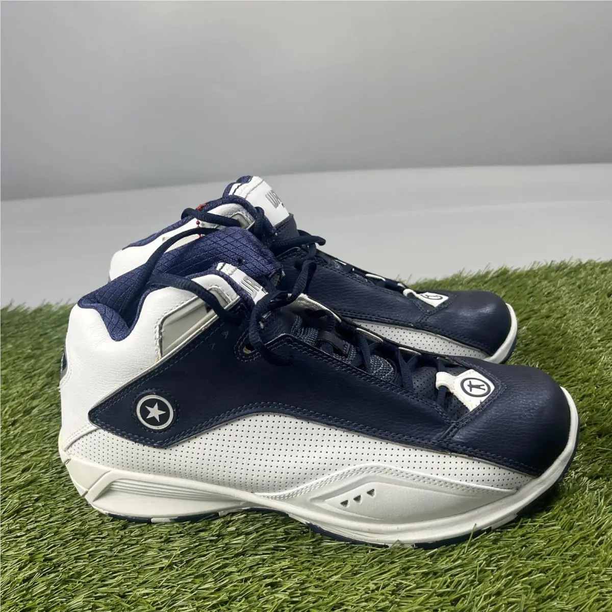 Converse shoes - Blue 4