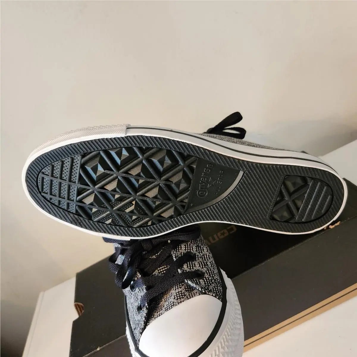 Converse shoes - Converse Chuck Taylor All Star Hi - 155436F - Black/White/Fresh Yellow 3
