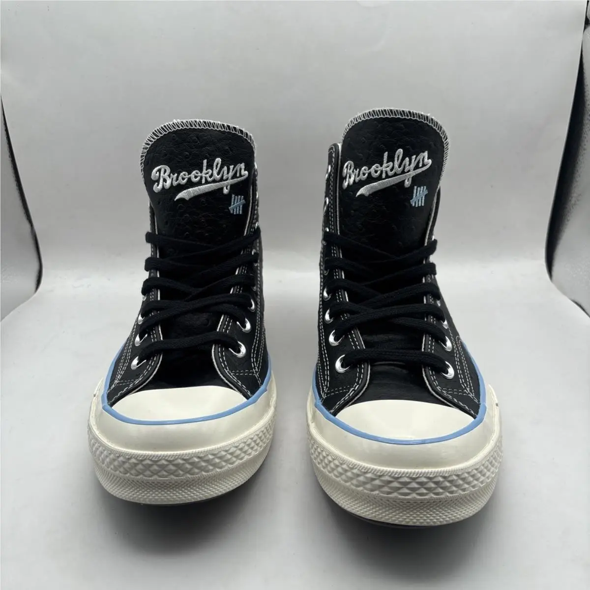 Converse shoes - Converse Chuck 70 - Chuck - A21717C - Black 2