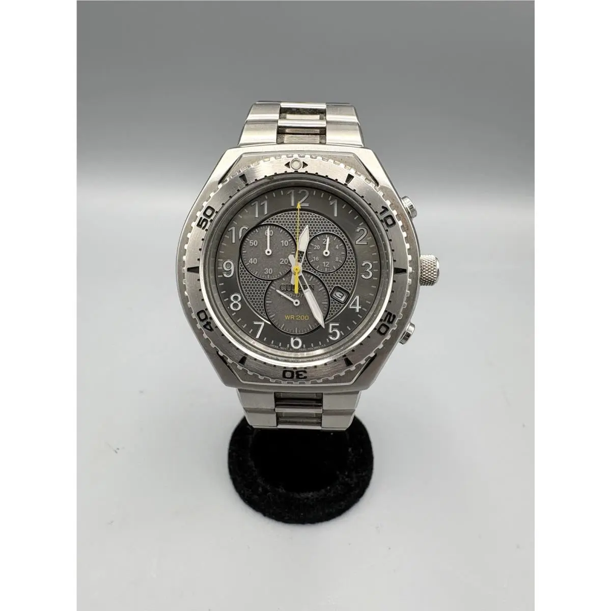H500-S02577C Eco-drive Men`s Watch Quartz 46mm Pre Owned by Citizen