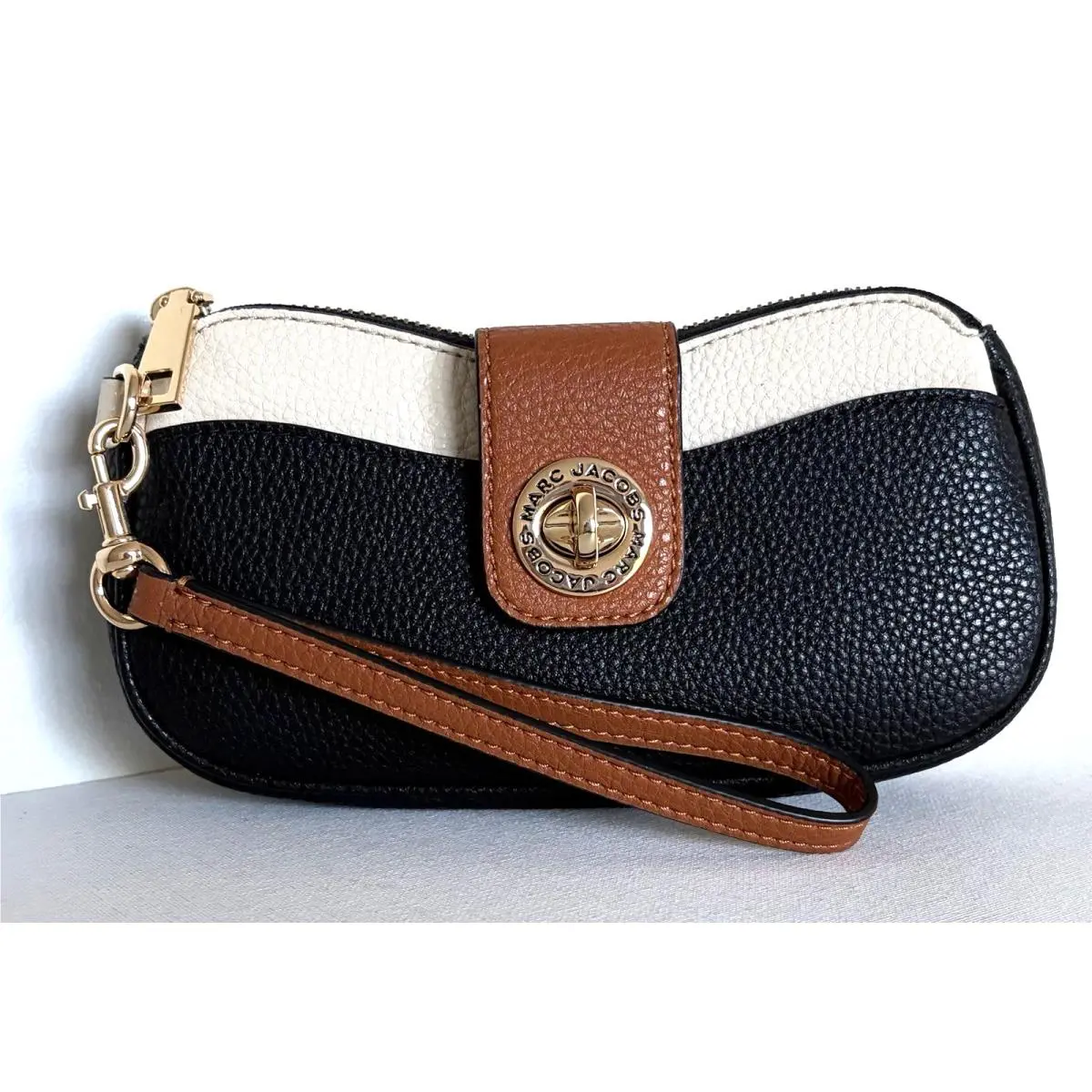 Pouch Wristlet Pebble Leather Smoked Almond Multi by Marc Jacobs