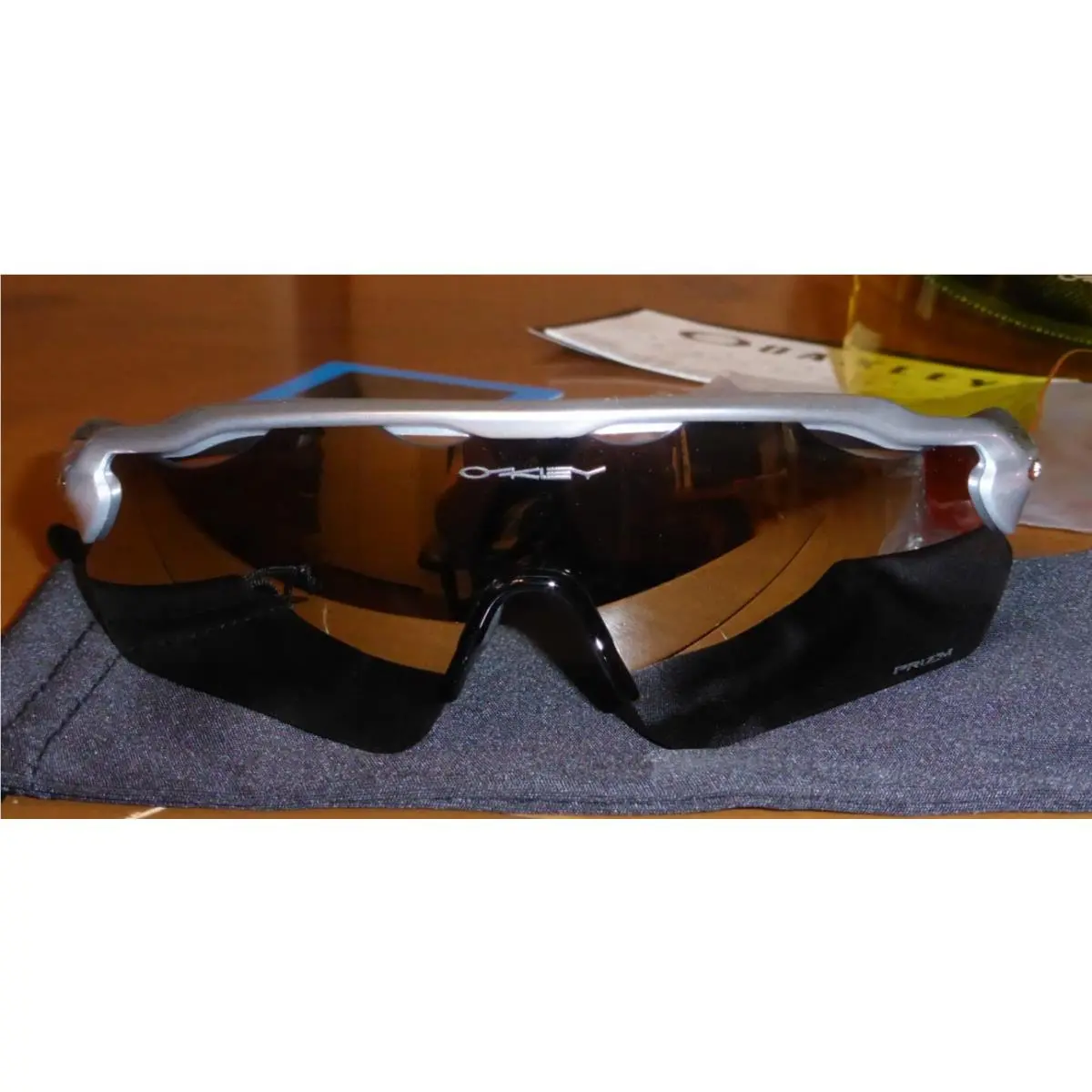Oakley Radar EV Path Polarized Sunglasses with 5 Pair Exchangeable Lens