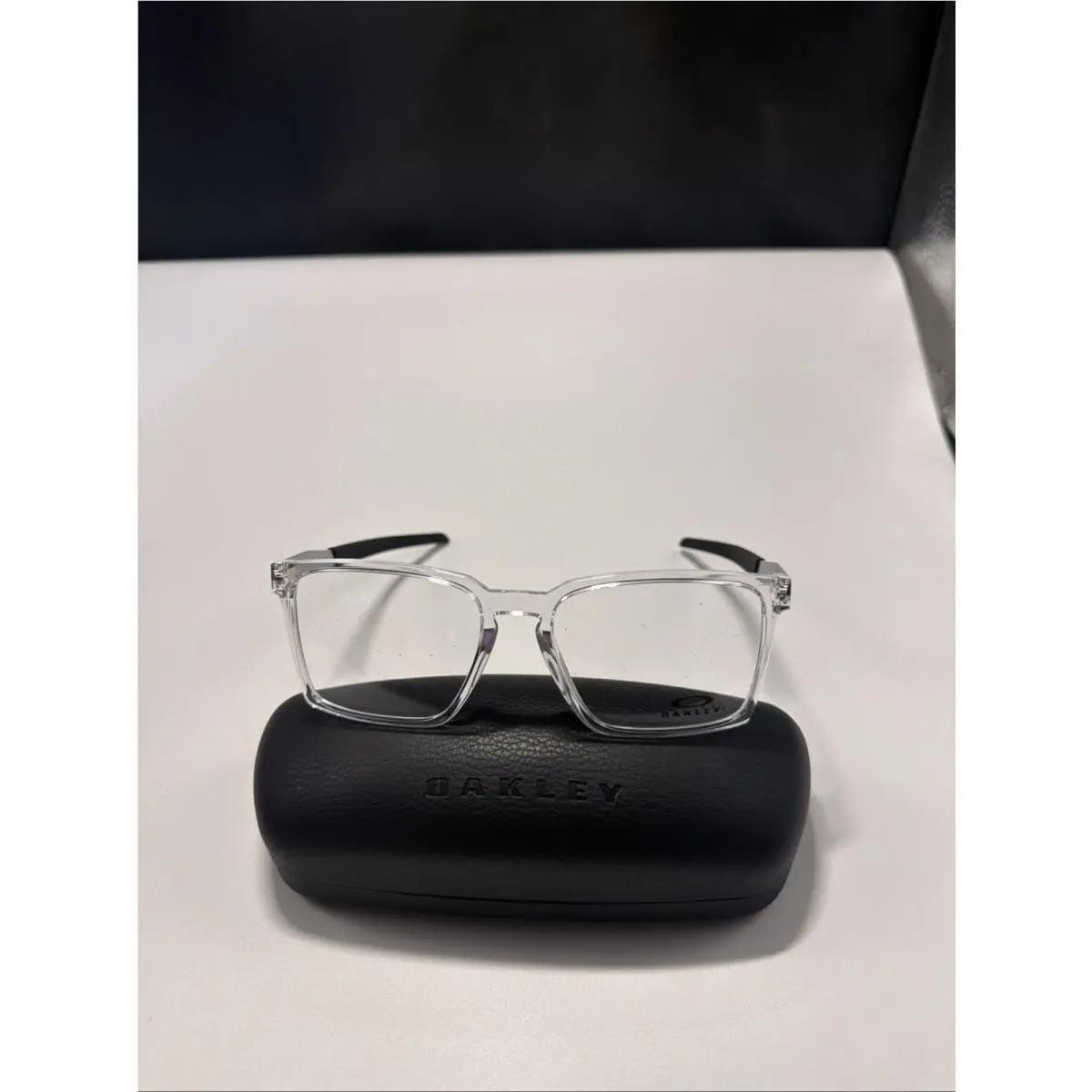 Polished Clear Demo Lens 0OX8055 by Oakley