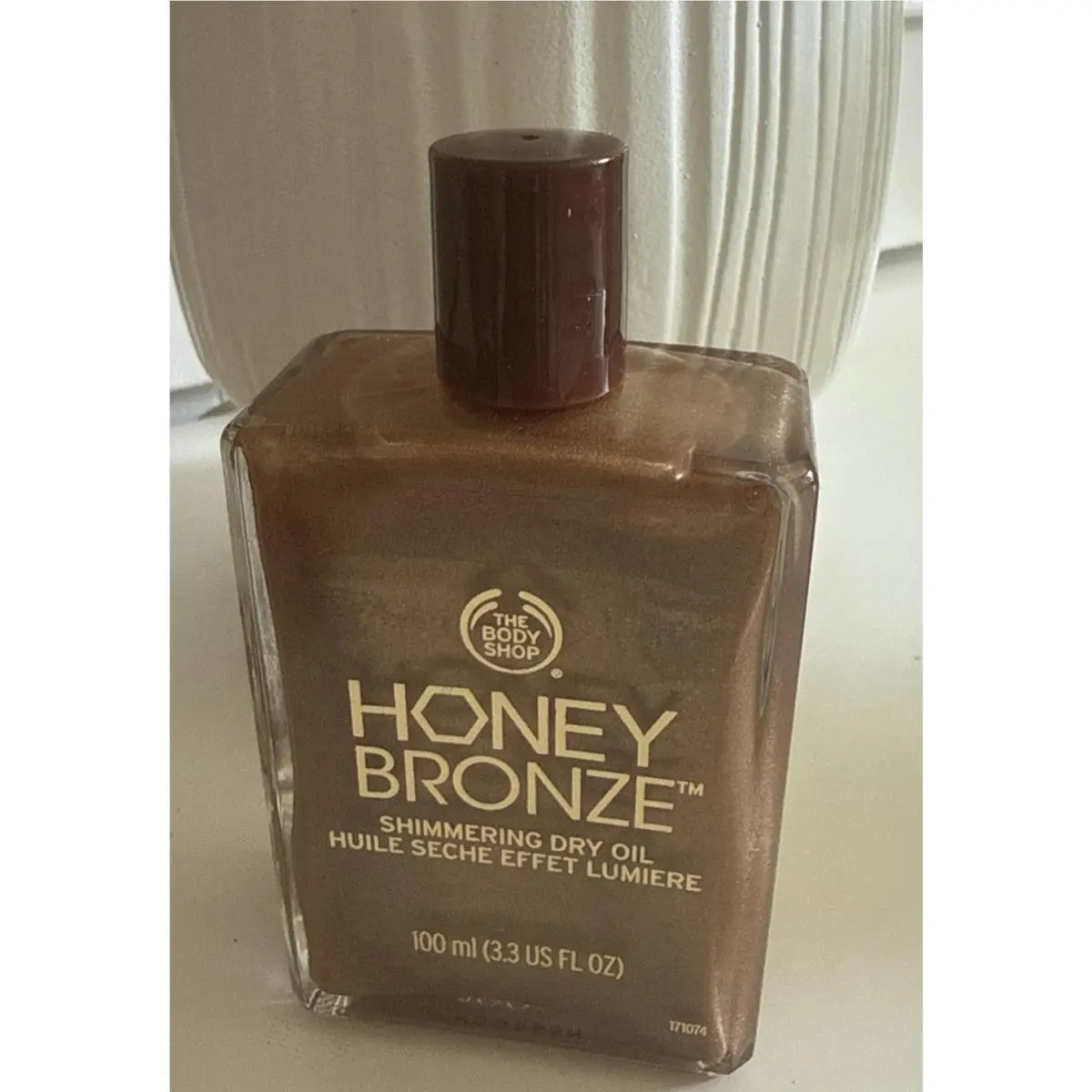 The Body Shop Honey Bronze Shimmering Dry Oil 3.3oz Daily Body Oil by THE BODY SHOP