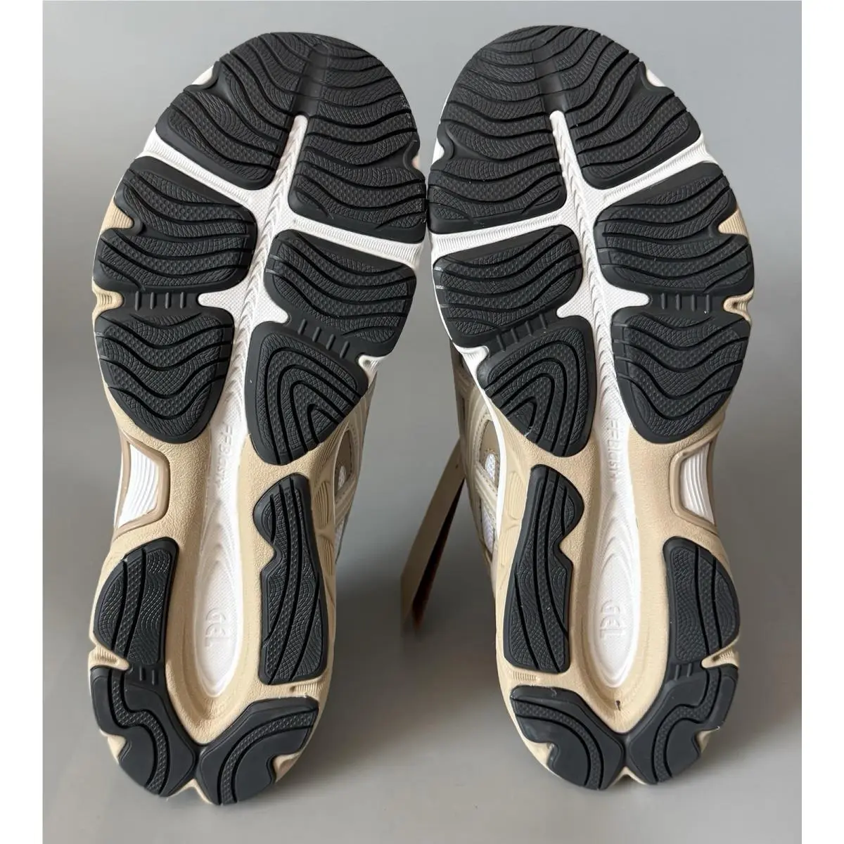 Asics shoes - ASICS Gel-NYC - White Feather Grey (UPC: 0199023100863) 5