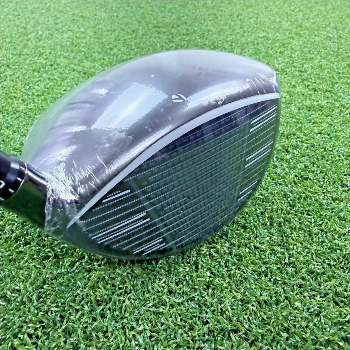 TaylorMade  - TaylorMade Qi4D - Black 2