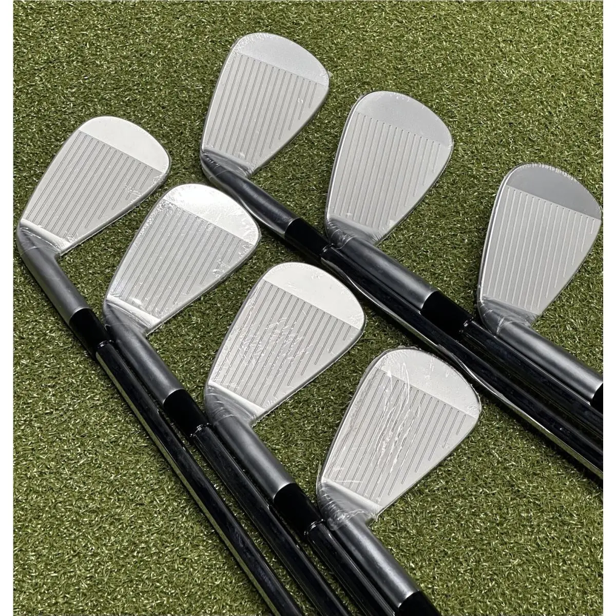 TaylorMade  - P7MC - Chrome, Lie Angle: Black 3