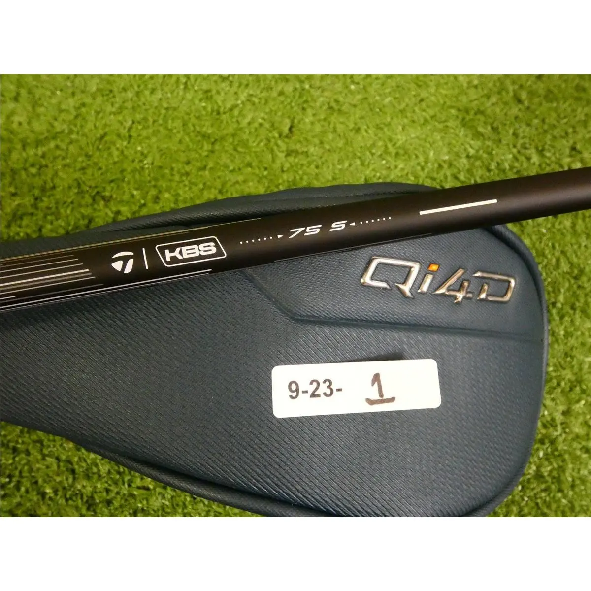TaylorMade  - Qi4D 3