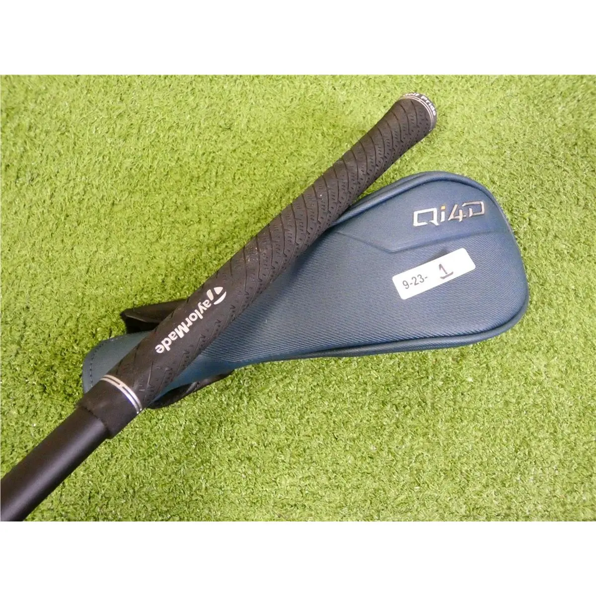TaylorMade  - Qi4D 4