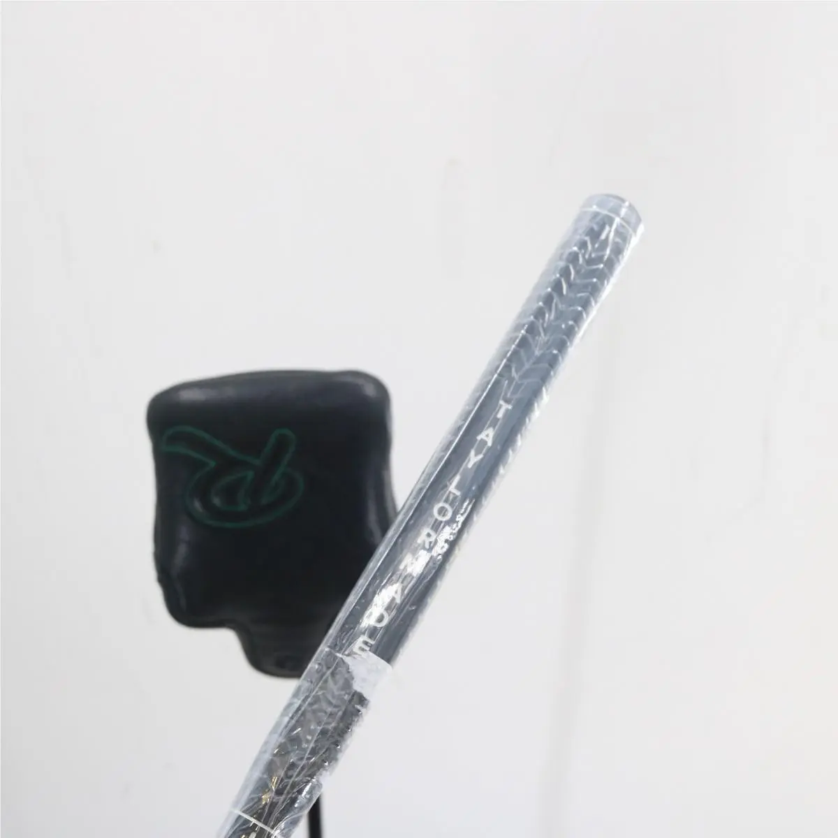 TaylorMade  - Taylormade Reserve - Reserve 4