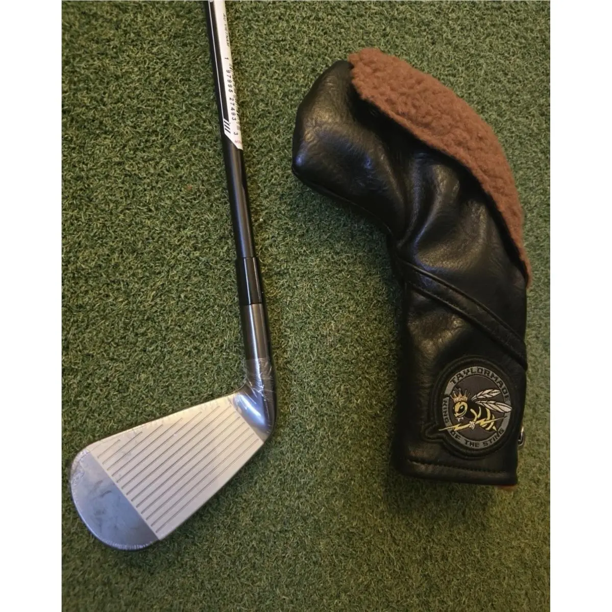 TaylorMade  - Black 0