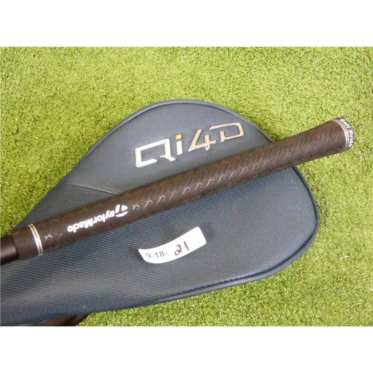 TaylorMade  - Qi4D LS - Red 3