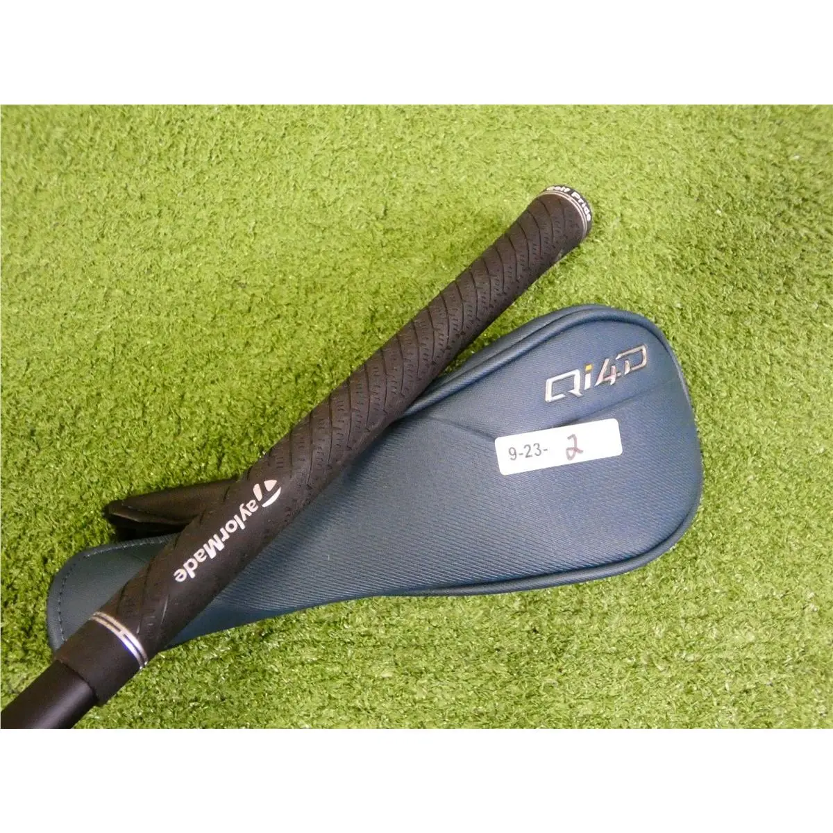 TaylorMade  - Qi4D 4