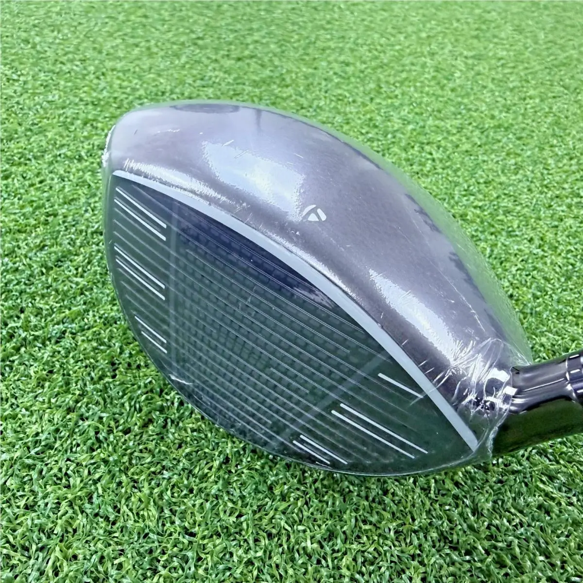 TaylorMade  - TaylorMade Qi4D - Black 2