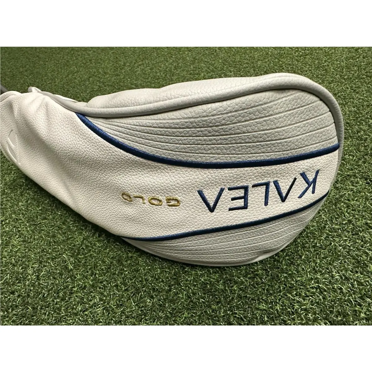TaylorMade  - TaylorMade Kalea Gold 40 - Kalea Gold - Gold (UPC: 192371856635) 12