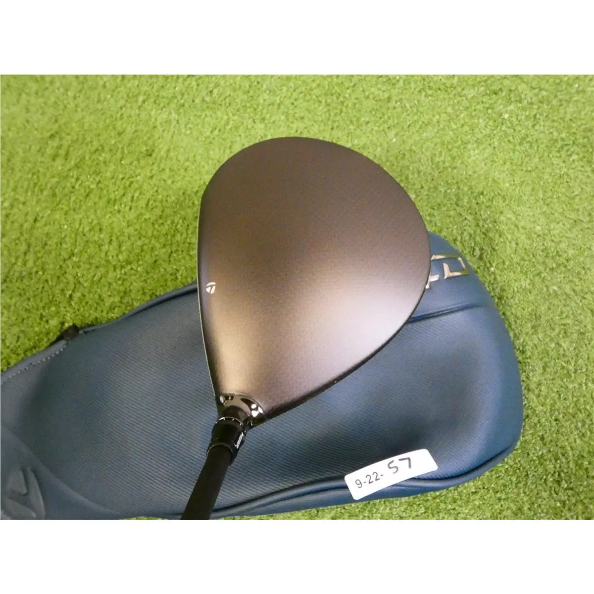 TaylorMade  - Qi4D LS - White 1