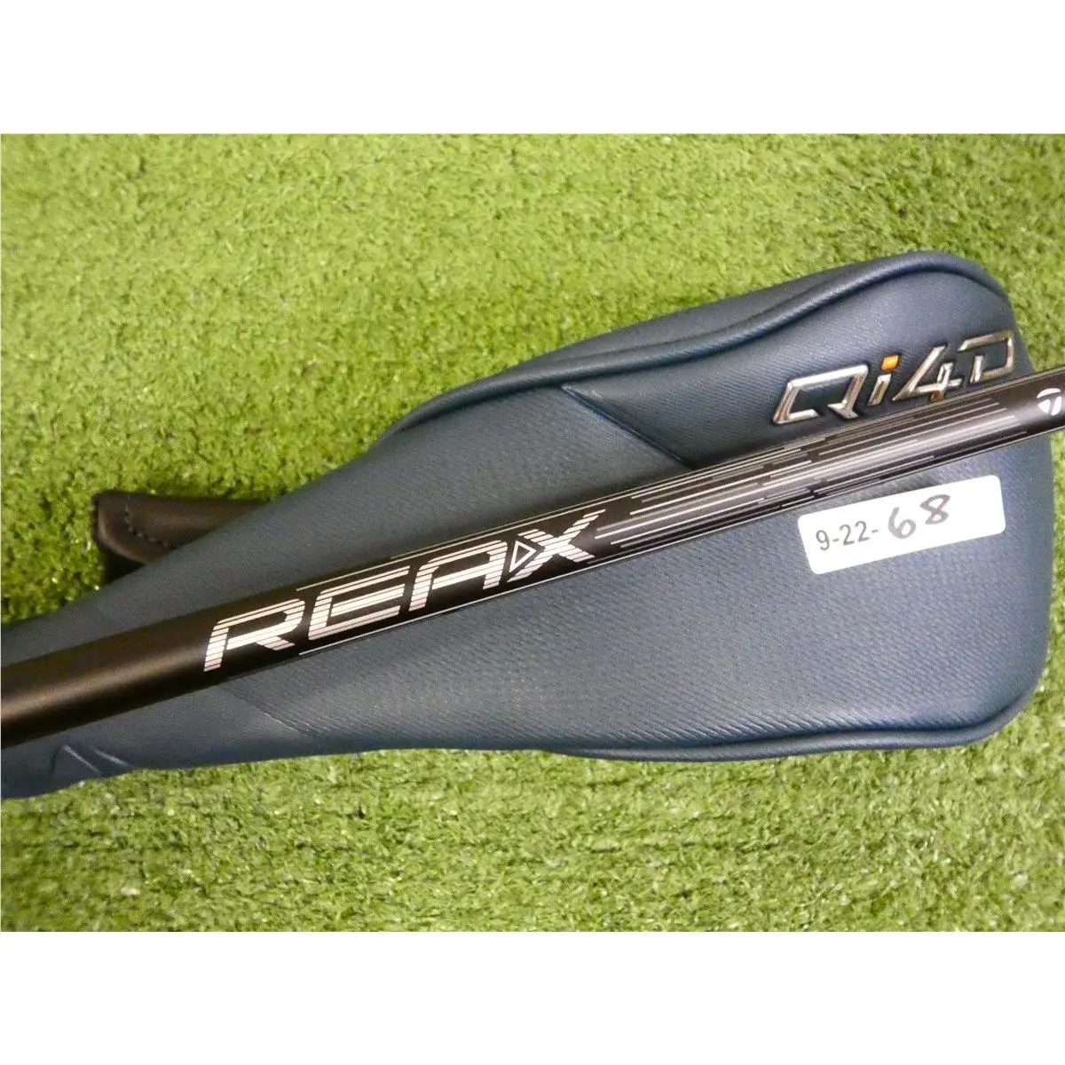 TaylorMade  - Qi4D Max - Max 2