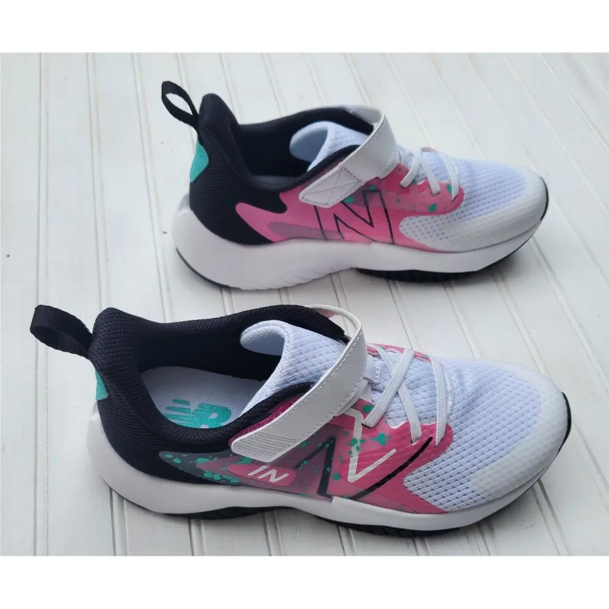 New Balance shoes - Rave Run v2 - Rave Run - Multicolor 1