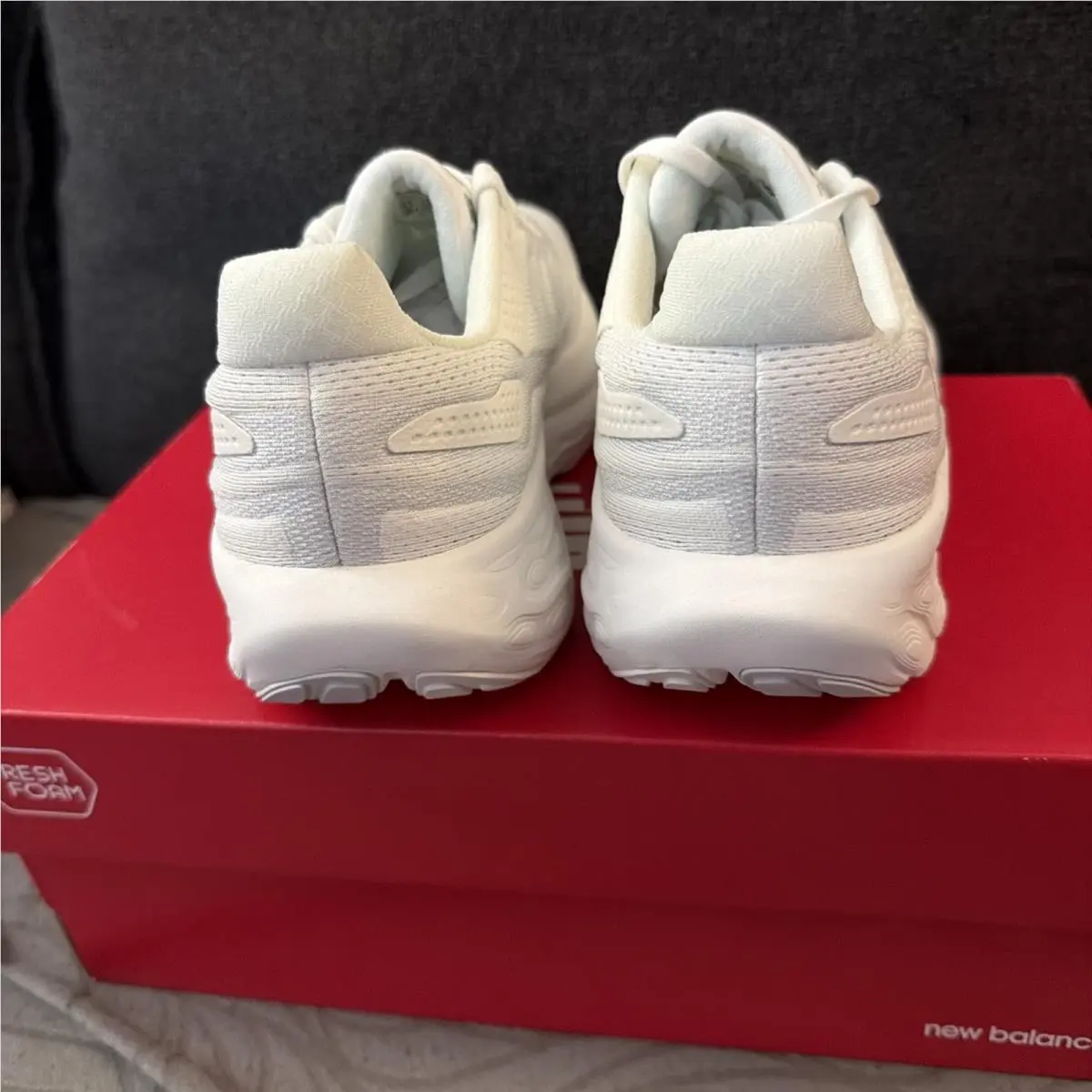 New Balance shoes - New Balance 880 - White 3