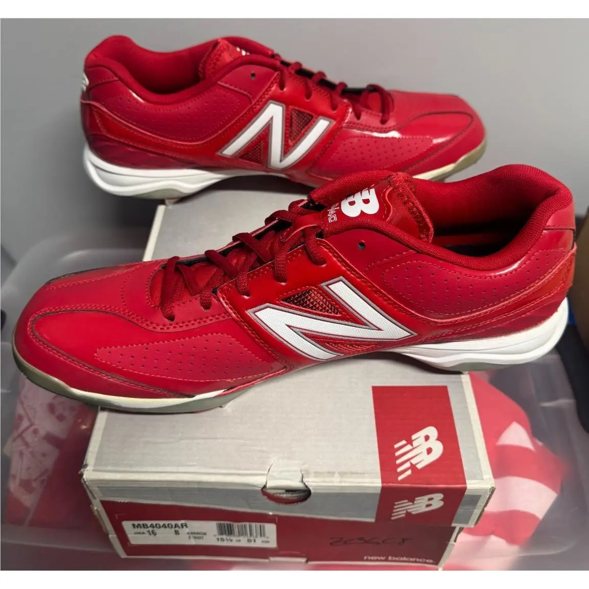 New Balance shoes - MB4040AR - MB4040AR - Red & White (UPC: 886350162380) 0