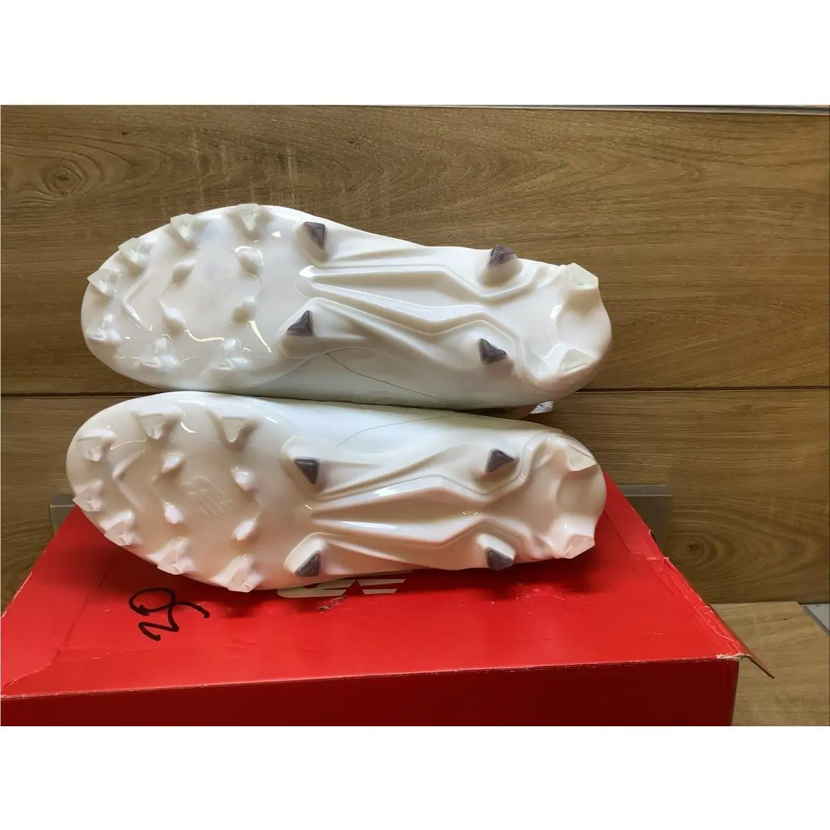 New Balance shoes - UFPWRW1 - UFPWRW1 - White 7