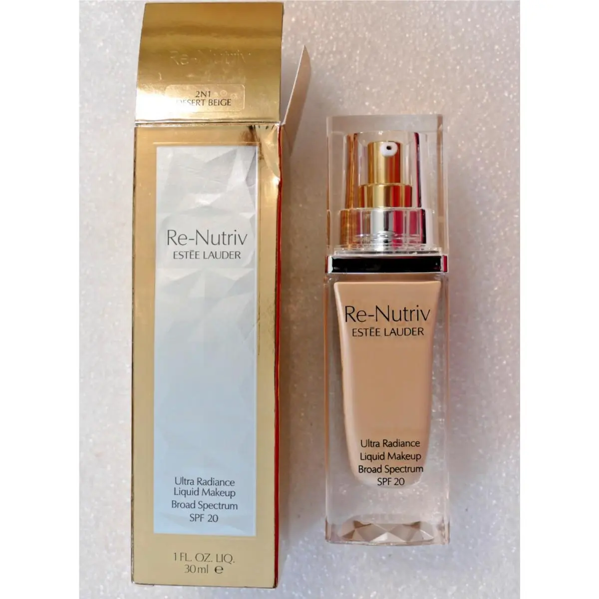 Estée Lauder Re-nutriv Ultra Radiance Liquid Foundation 2N1 Desert 1 fl oz 30ml
