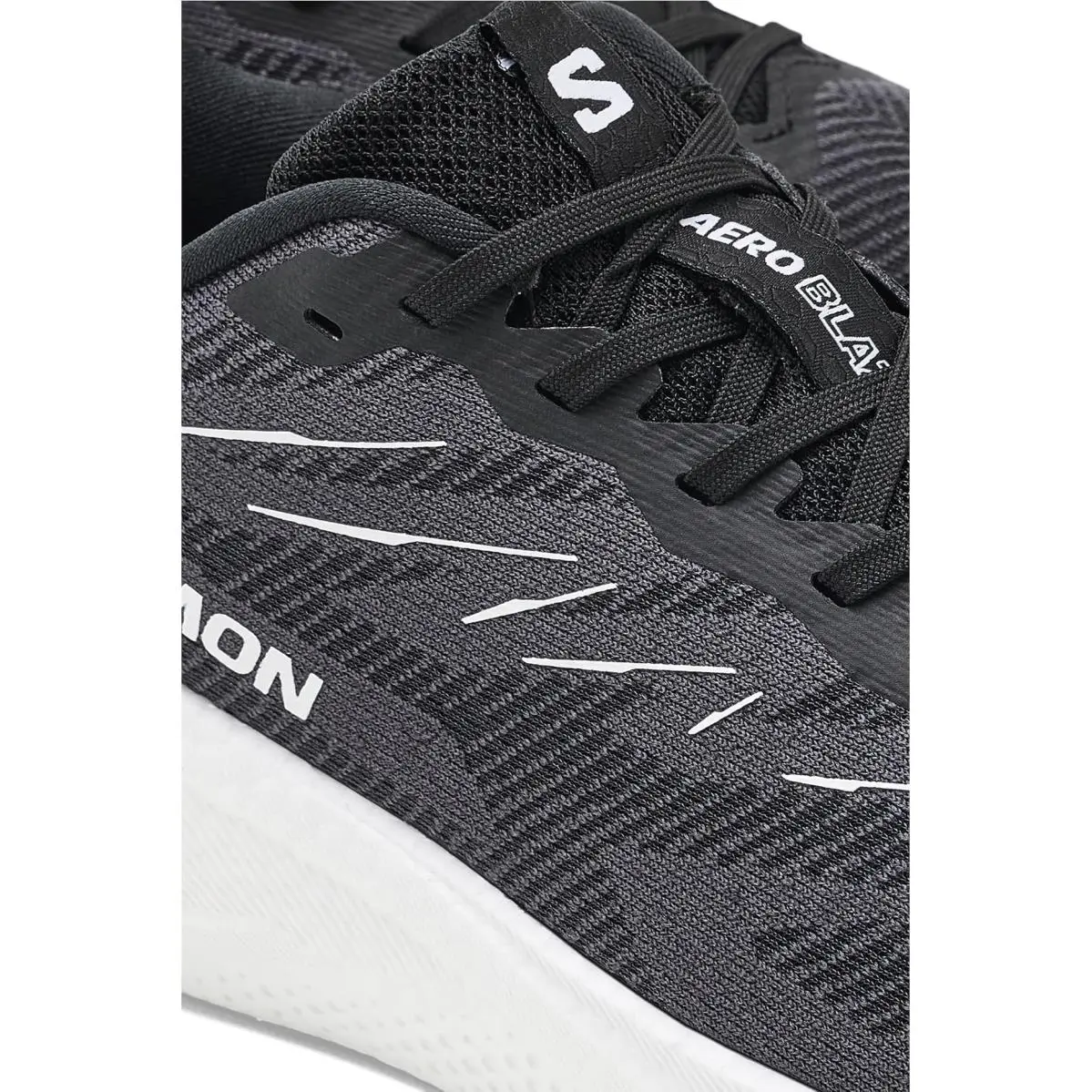 Salomon shoes - Black/White/Black 4