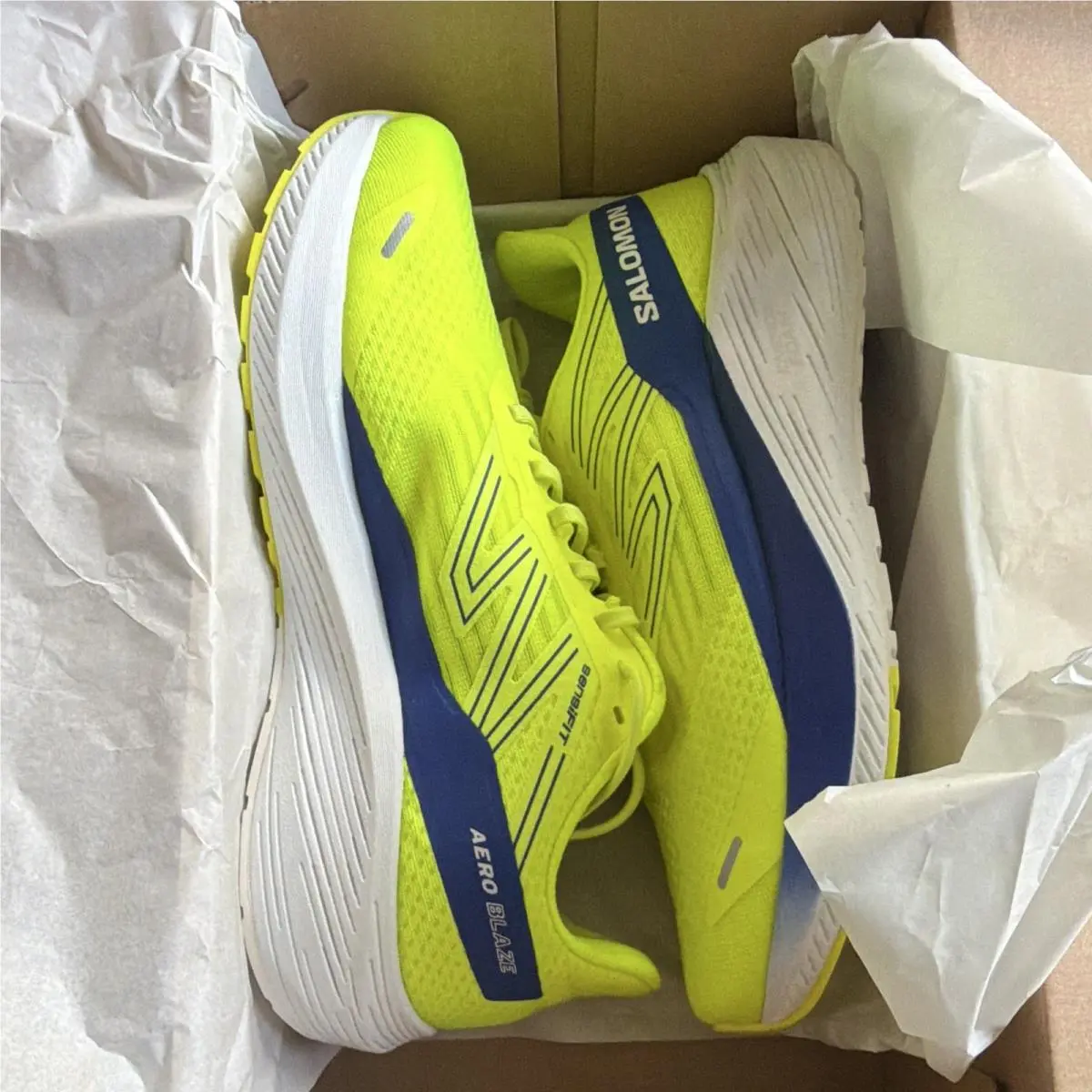 Salomon shoes - Salomon Aero Blaze - Aero Blaze - 473820 - Yellow, Blue, White 0