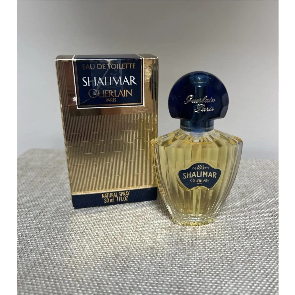 Vintage Shalimar Guerlain Paris Eau de Toilette Perfume Spray 1 fl oz Box