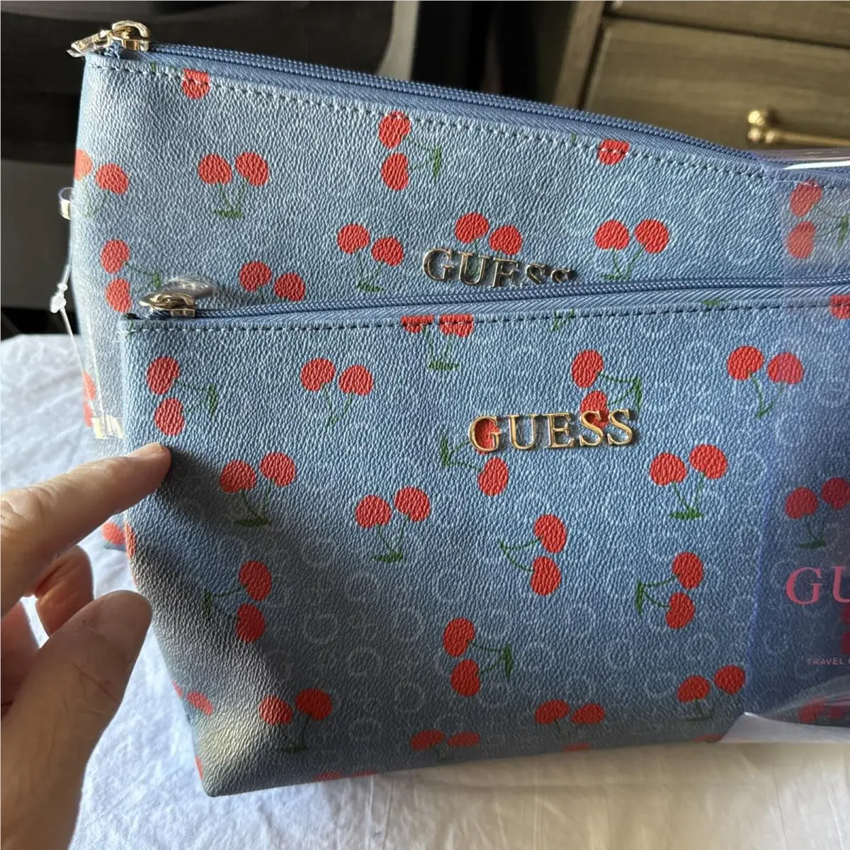 Guess Tana 2-Piece Denim Color Cherry Print Travel Makeup Bag Set Zipper Wts