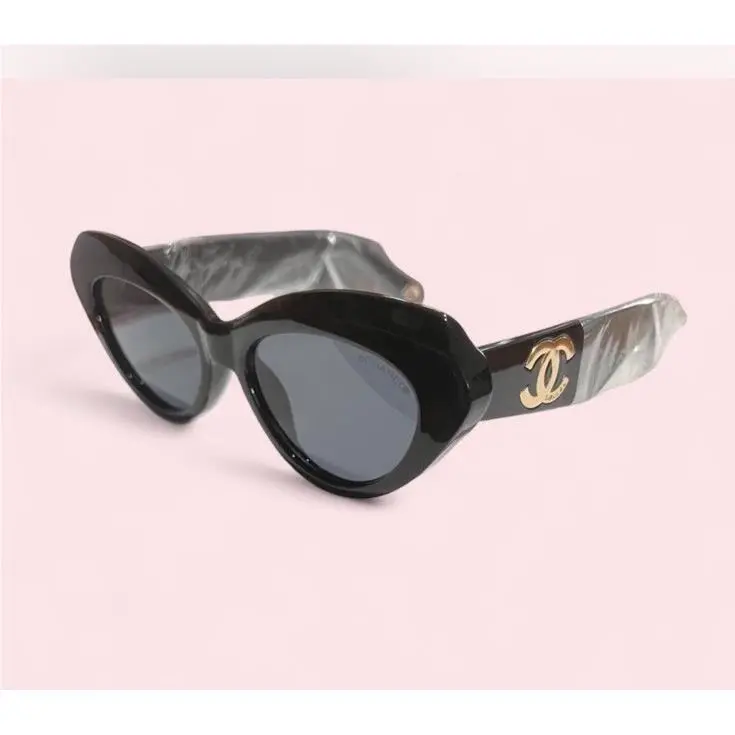Chanel Woman’s Rectanglesunglasses 54 18 142 Gradient Black Gray Lenses Pr