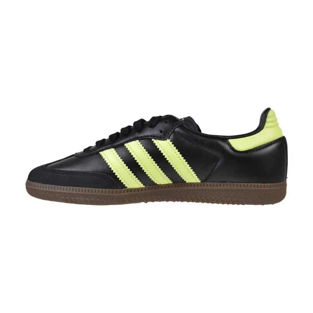 Adidas shoes - Black/Pulse Lime/Gum 2