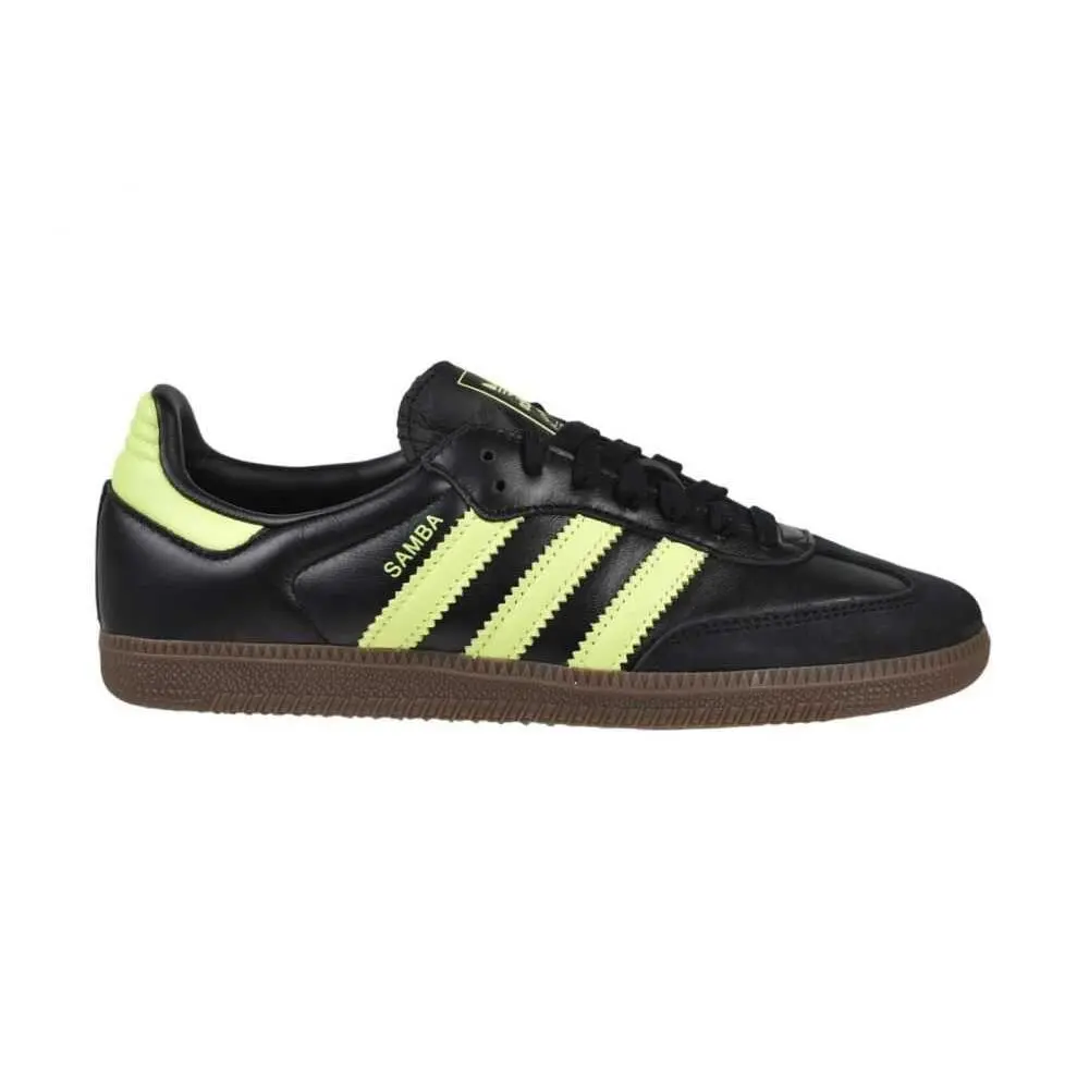 Adidas shoes - Black/Pulse Lime/Gum 5