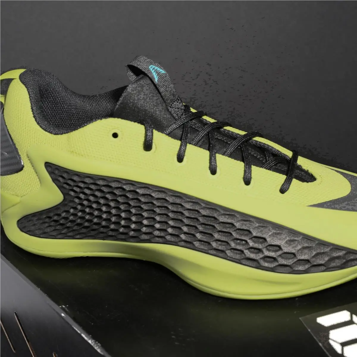 Adidas shoes - ADIDAS Anthony Edwards 1 Low - Yellow 3