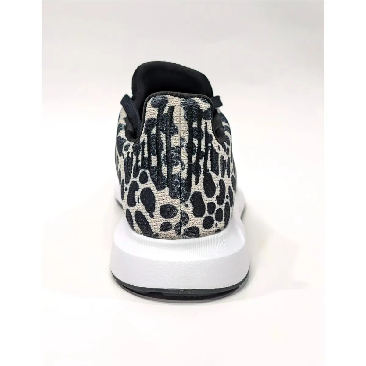 Adidas shoes - adidas Swift Run 1.0 - Swift Run - JR0634 - Beige/Black 4