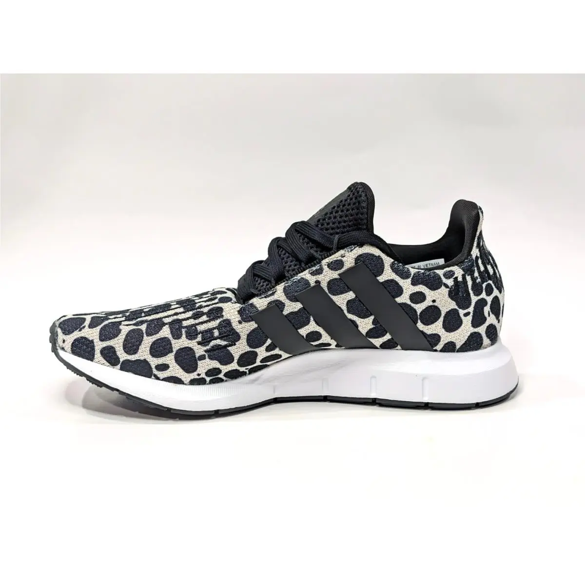 Adidas shoes - adidas Swift Run 1.0 - Swift Run - JR0634 - Beige/Black 5