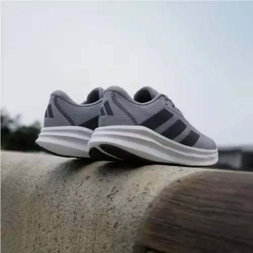 Adidas shoes - Halo Silver / Carbon / Core Black 4