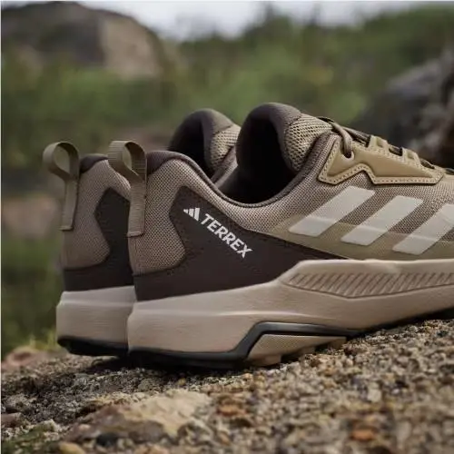 Adidas shoes - Brown Oxide / Light Brown / Dark Brown 8