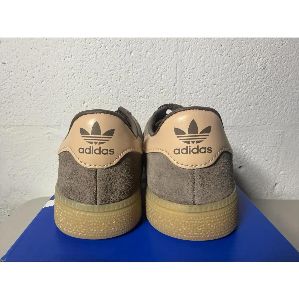 Adidas shoes - Adidas Originals Muenchen - Originals Muenchen - KJ4496 - Earth Strata/Halo Blush/Gum 3
